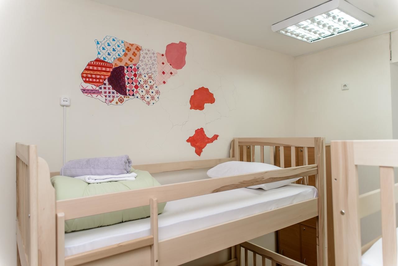 Хостелы Globus Lipki Hostel Киев-27